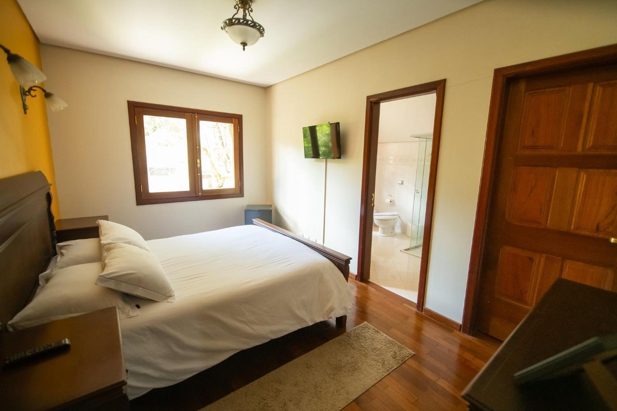 Araucaria Lodge Кампус-ду-Жордау Экстерьер фото